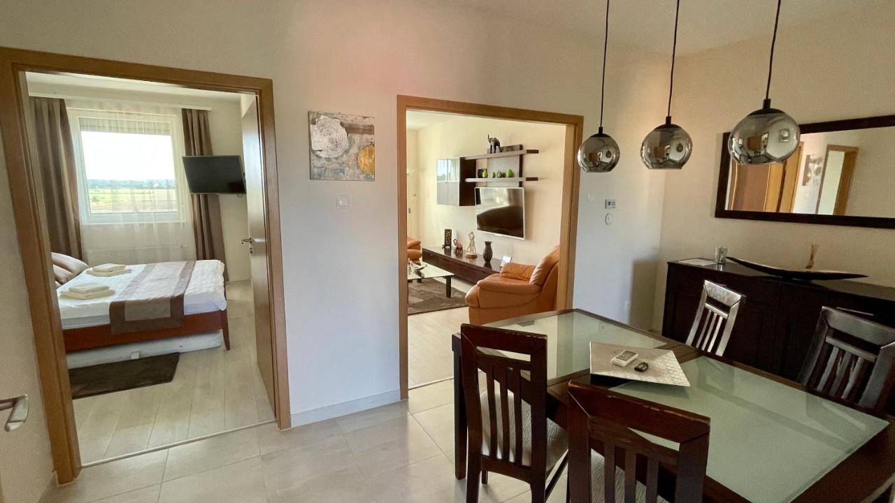 Chance Apartman Buekfuerdo Extérieur photo