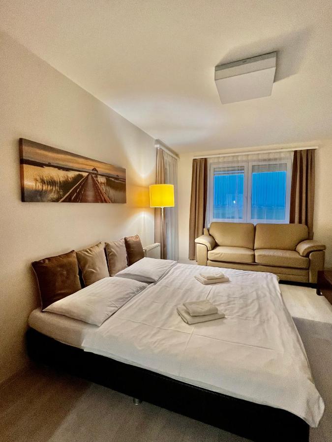 Chance Apartman Buekfuerdo Extérieur photo