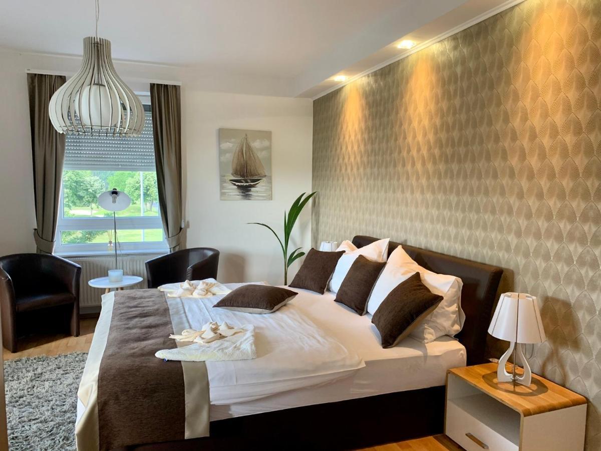 Chance Apartman Buekfuerdo Extérieur photo