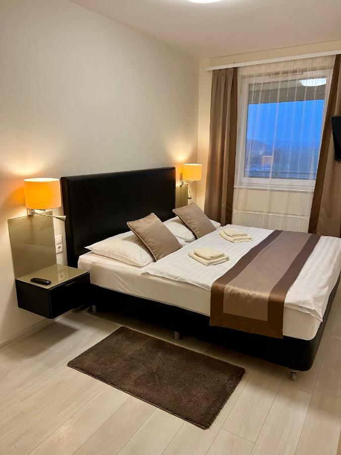 Chance Apartman Buekfuerdo Extérieur photo